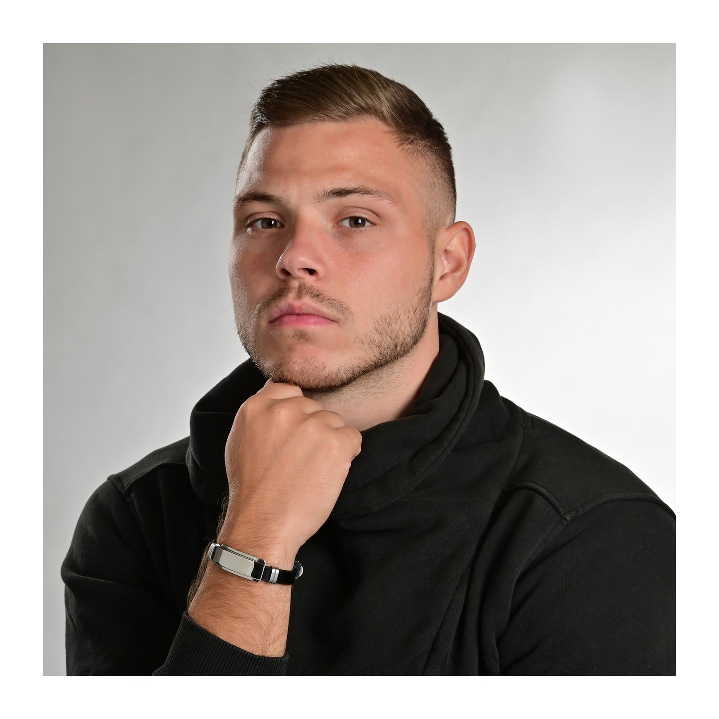 Herren Armband aus Leder 21 cm