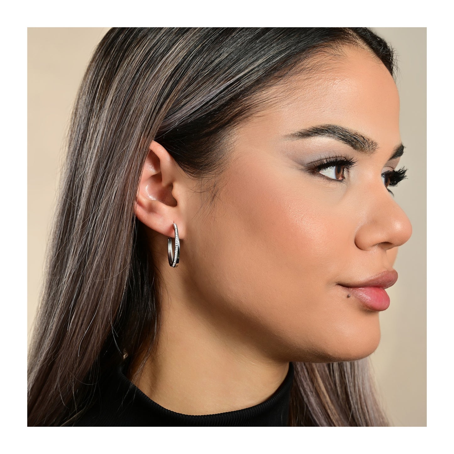 Damen Ohrringe aus Edelstahl mit Strass Steinchen