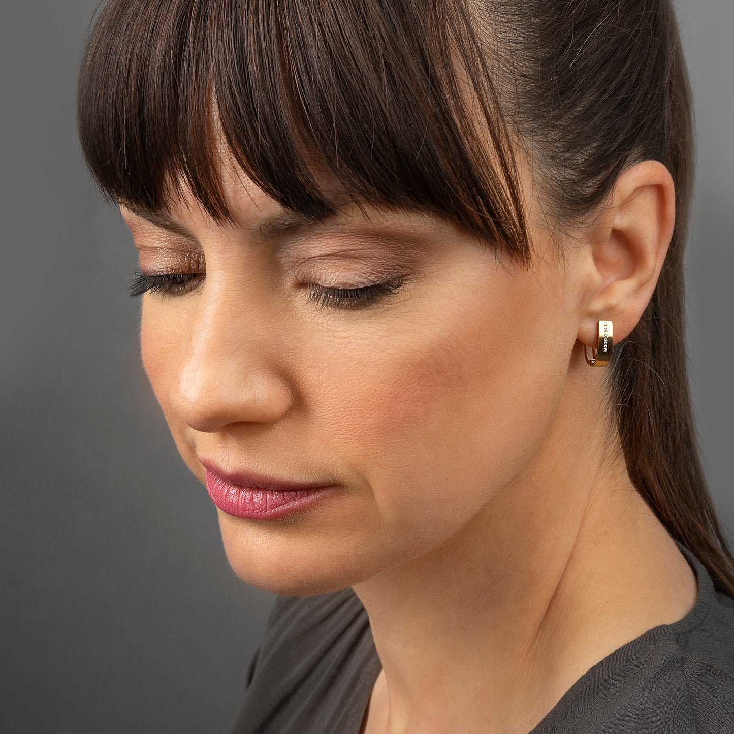 One Element 0.09 ct Brillant Diamant Ohrringe Creolen aus 585 Gelbgold