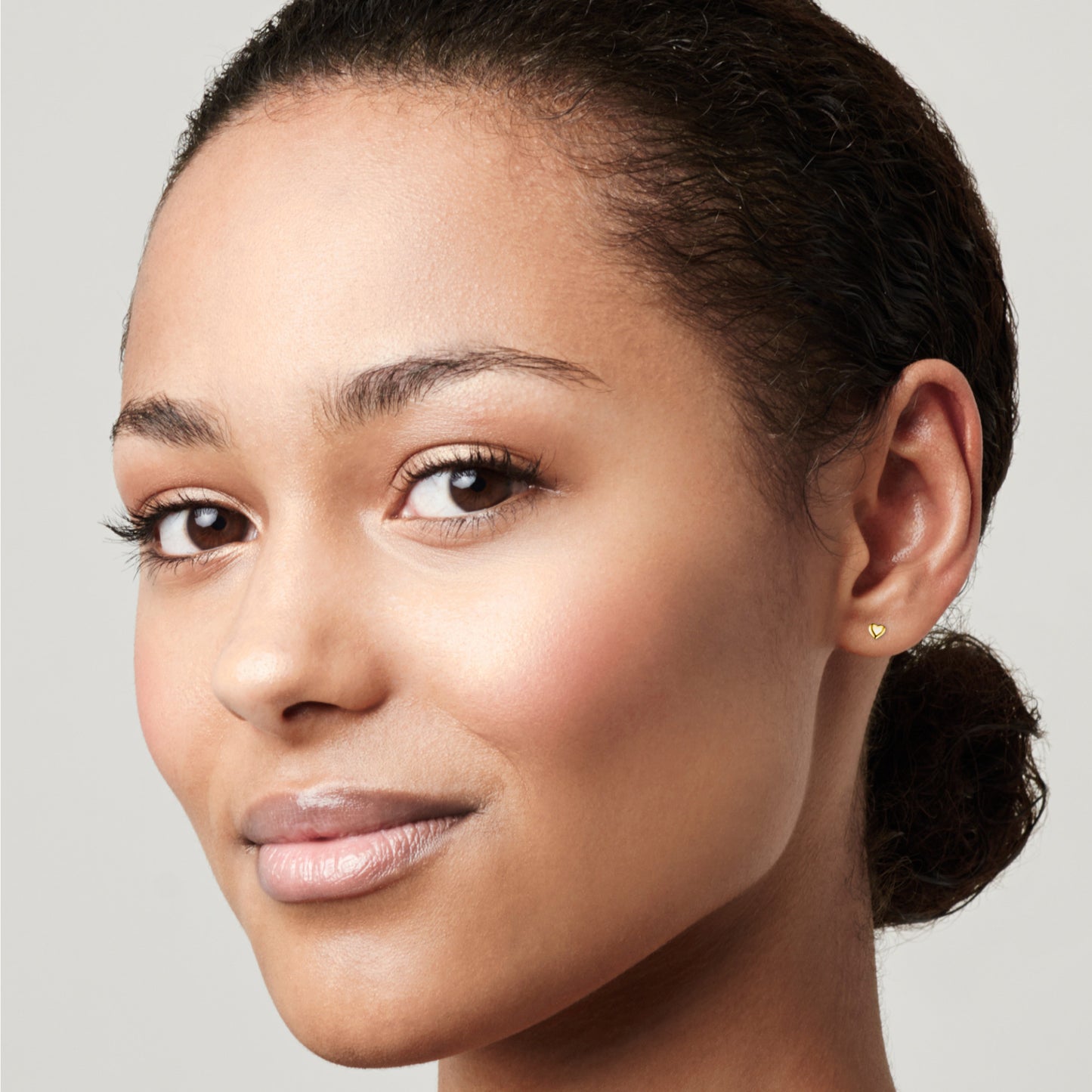 One Element Herz Ohrringe Ohrstecker aus 333 Gelbgold