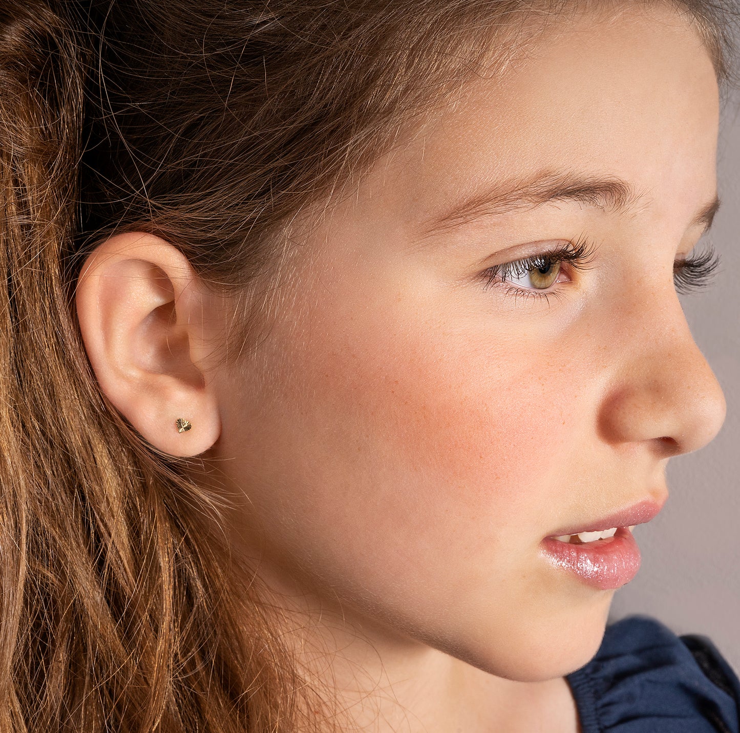 One Element Herz Ohrringe Ohrstecker aus 333 Gelbgold