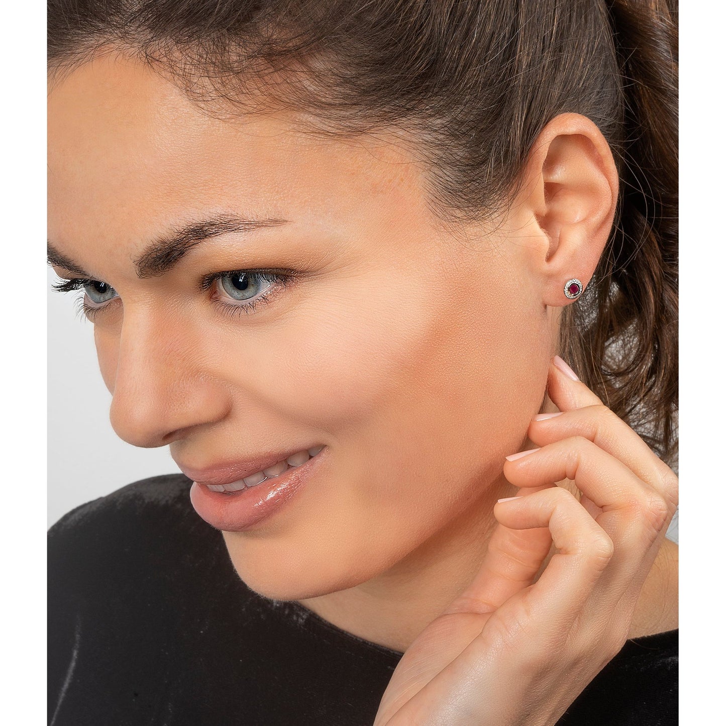 One Element 0,09 ct Brillant Diamant Rubin Ohrringe Ohrstecker aus 585 Weißgold