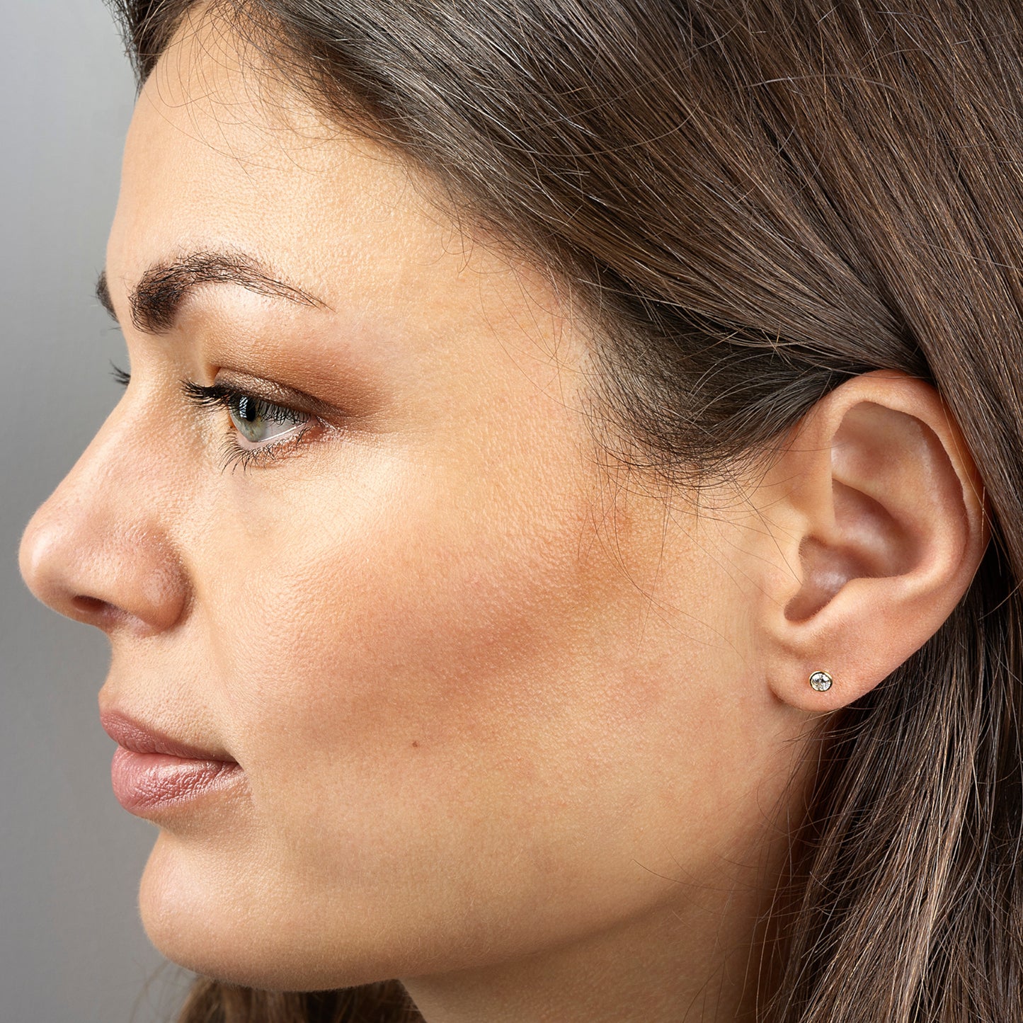 One Element Zirkonia Zarge Ohrringe Ohrstecker aus 333 Gelbgold