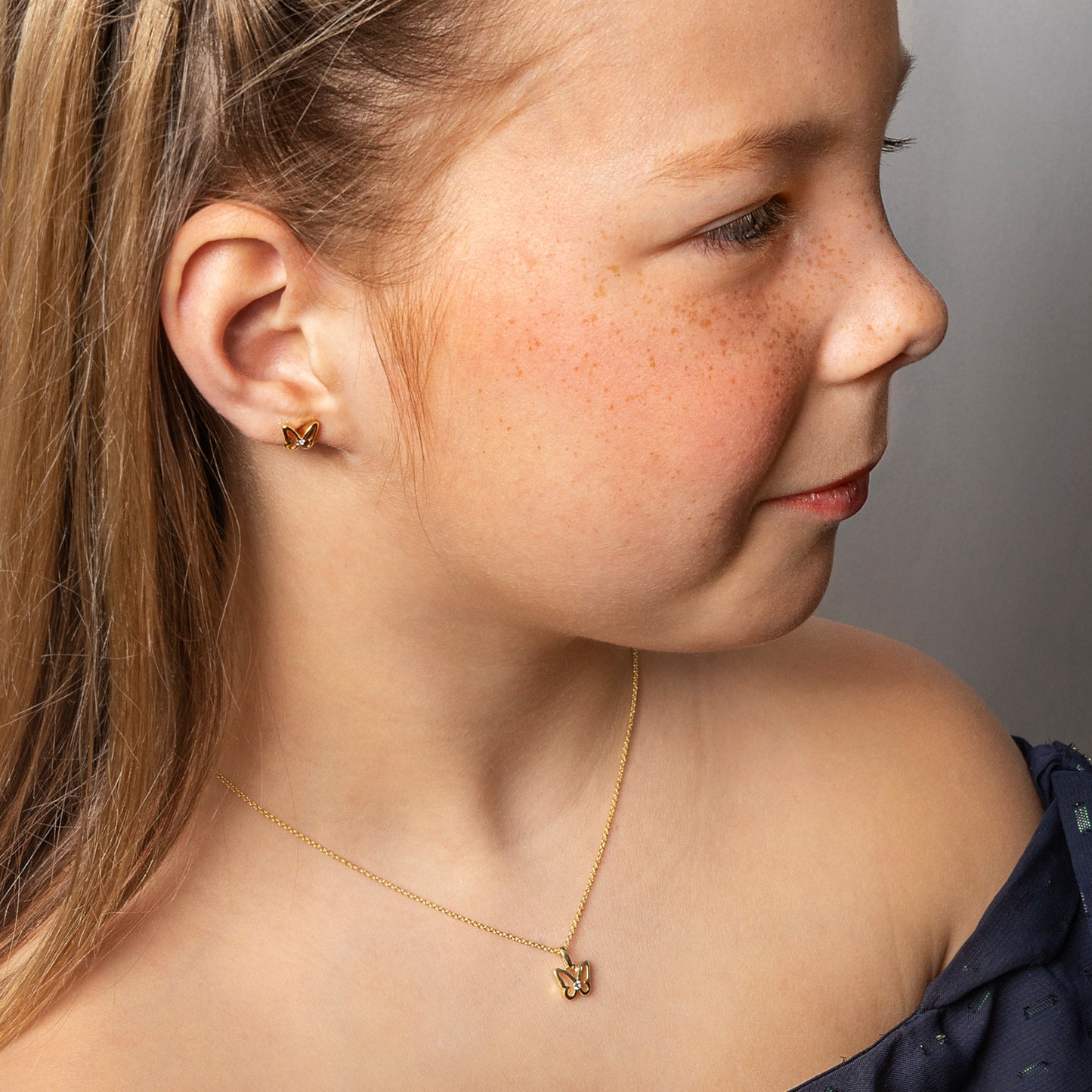 One Element Zirkonia Schmetterling Ohrringe Ohrstecker aus 333 Gelbgold