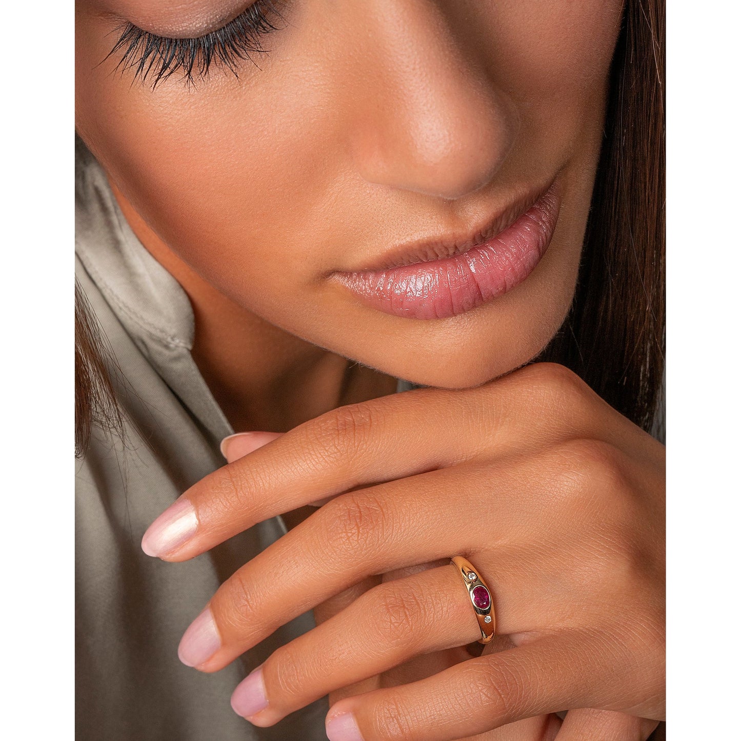 One Element 0,03 ct Brillant Diamant Rubin Ring aus 585 Gelbgold