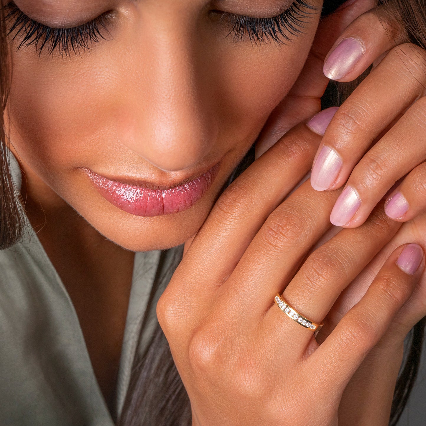 One Element Zirkonia Ring aus 333 Gelbgold