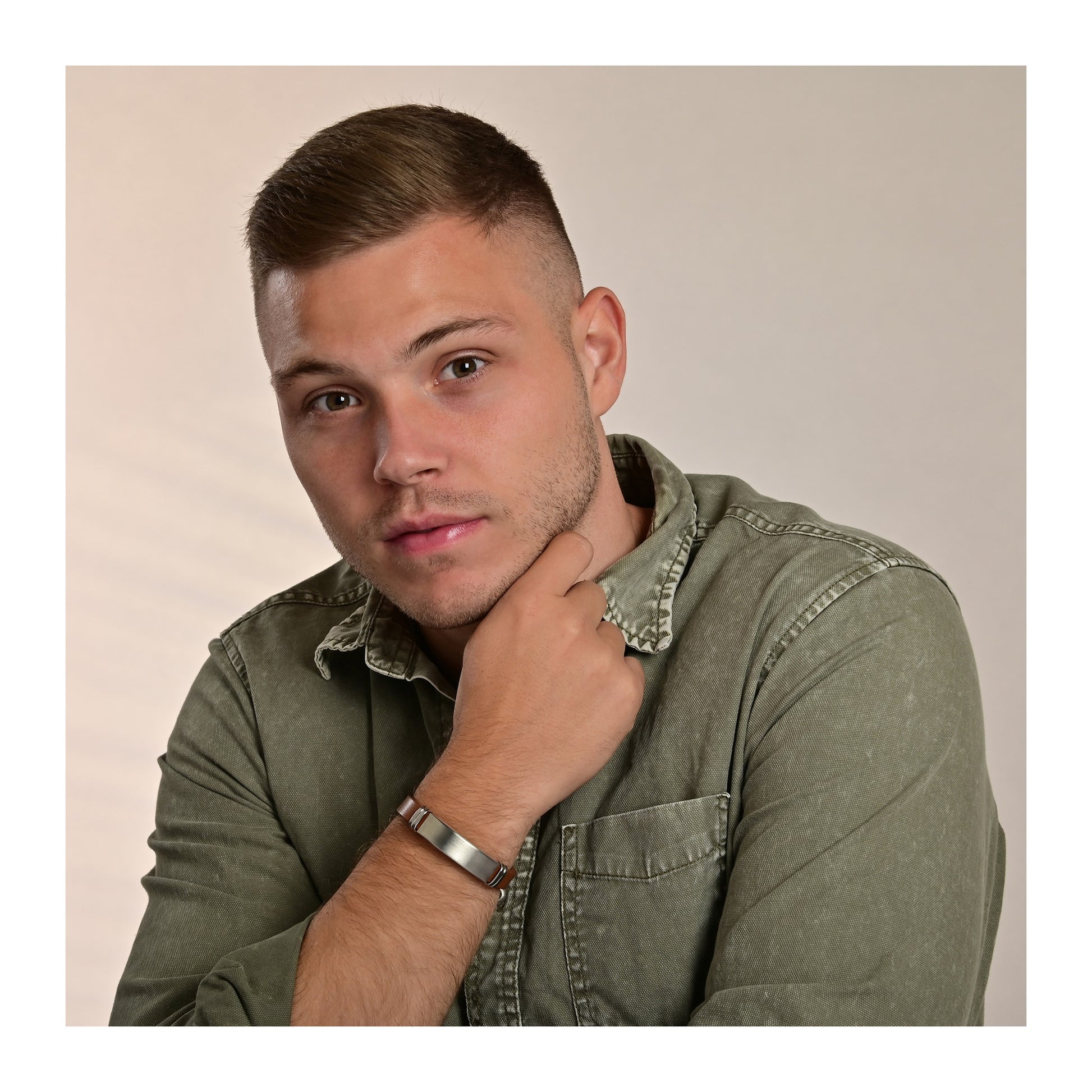 Herren Armband aus Leder 21 cm