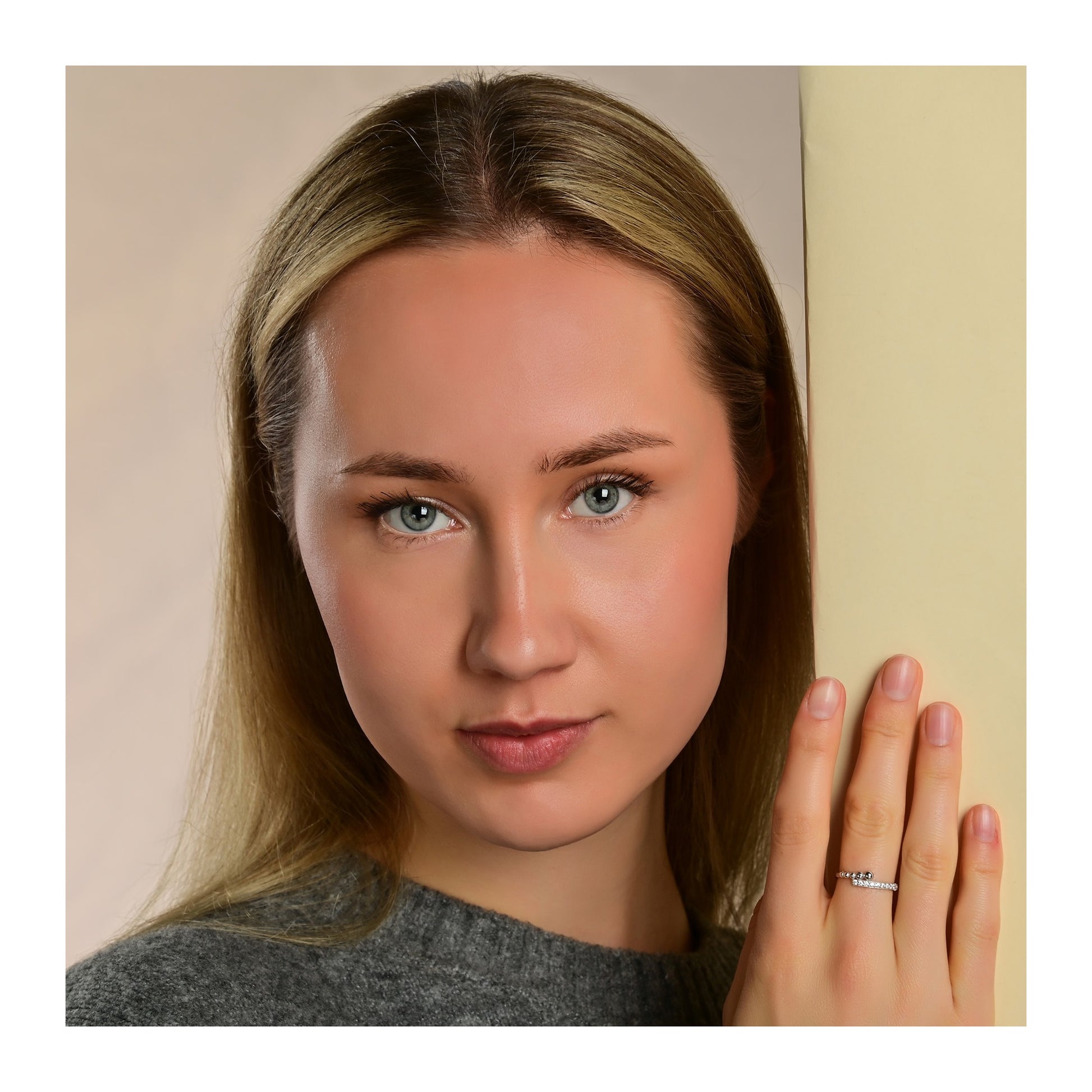 Damen Ring aus 925 Silber mit Zirkonia