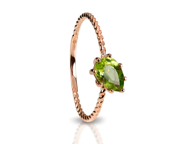 585 Rotgold Ring mit Peridot