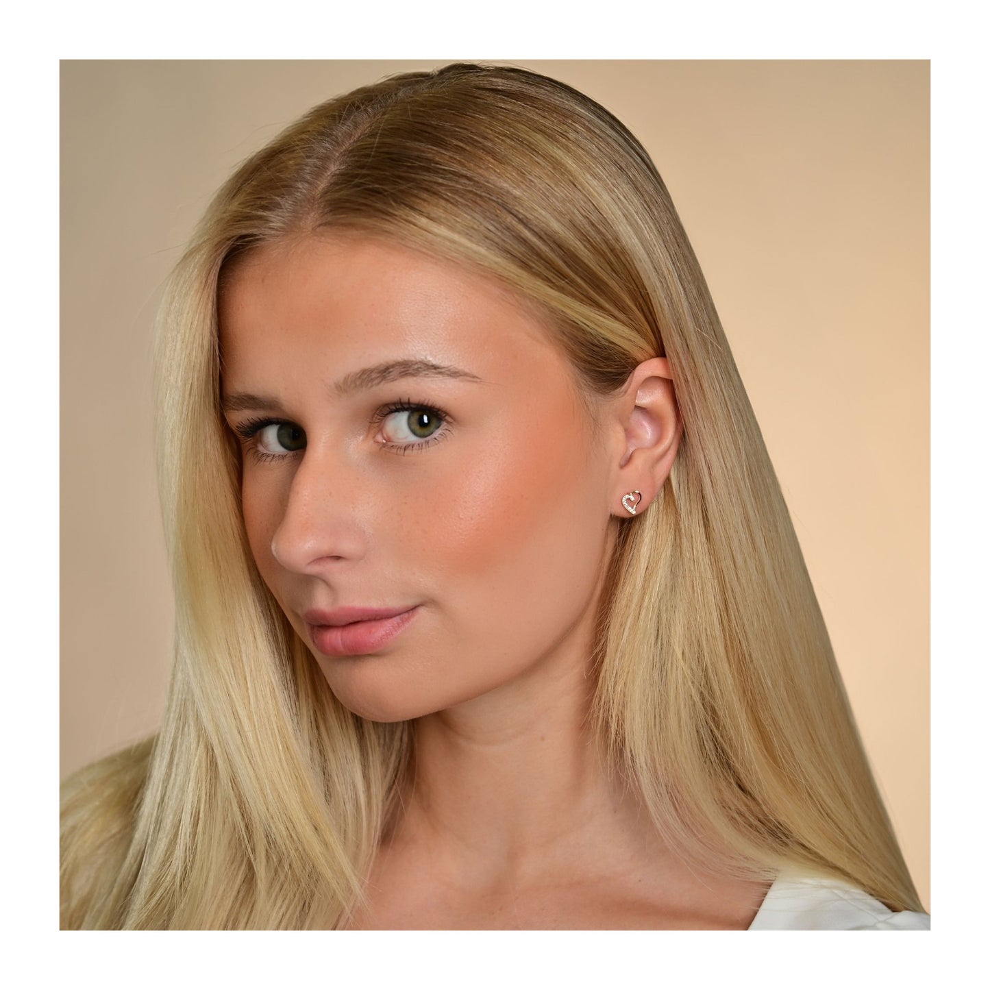 Damen Ohrringe – Ohrstecker Herz aus 925 Silber mit Zirkonia
