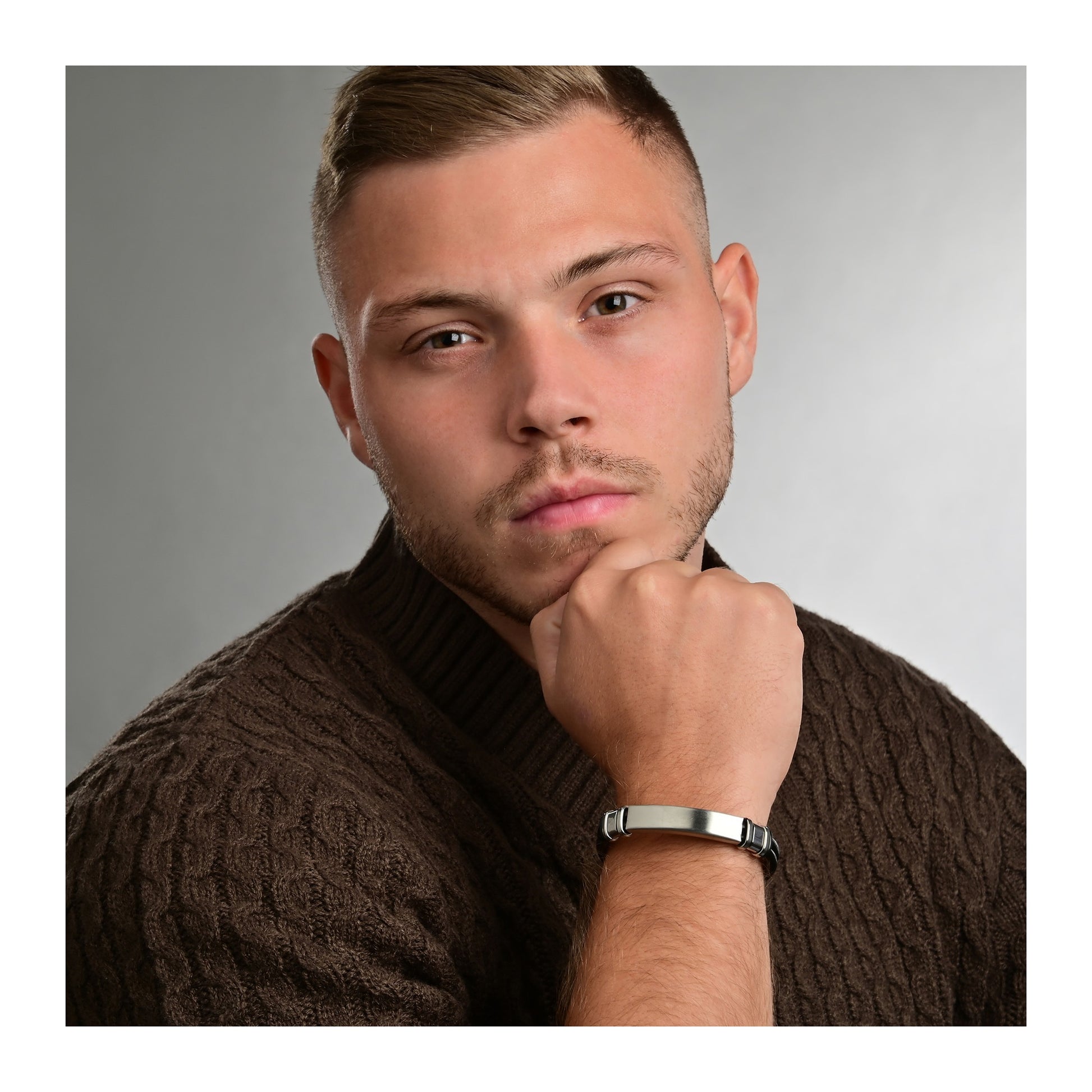 Herren Armband aus Leder 21 cm