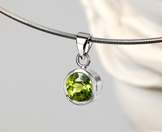 925 Sterling Silber Anhänger mit Peridot