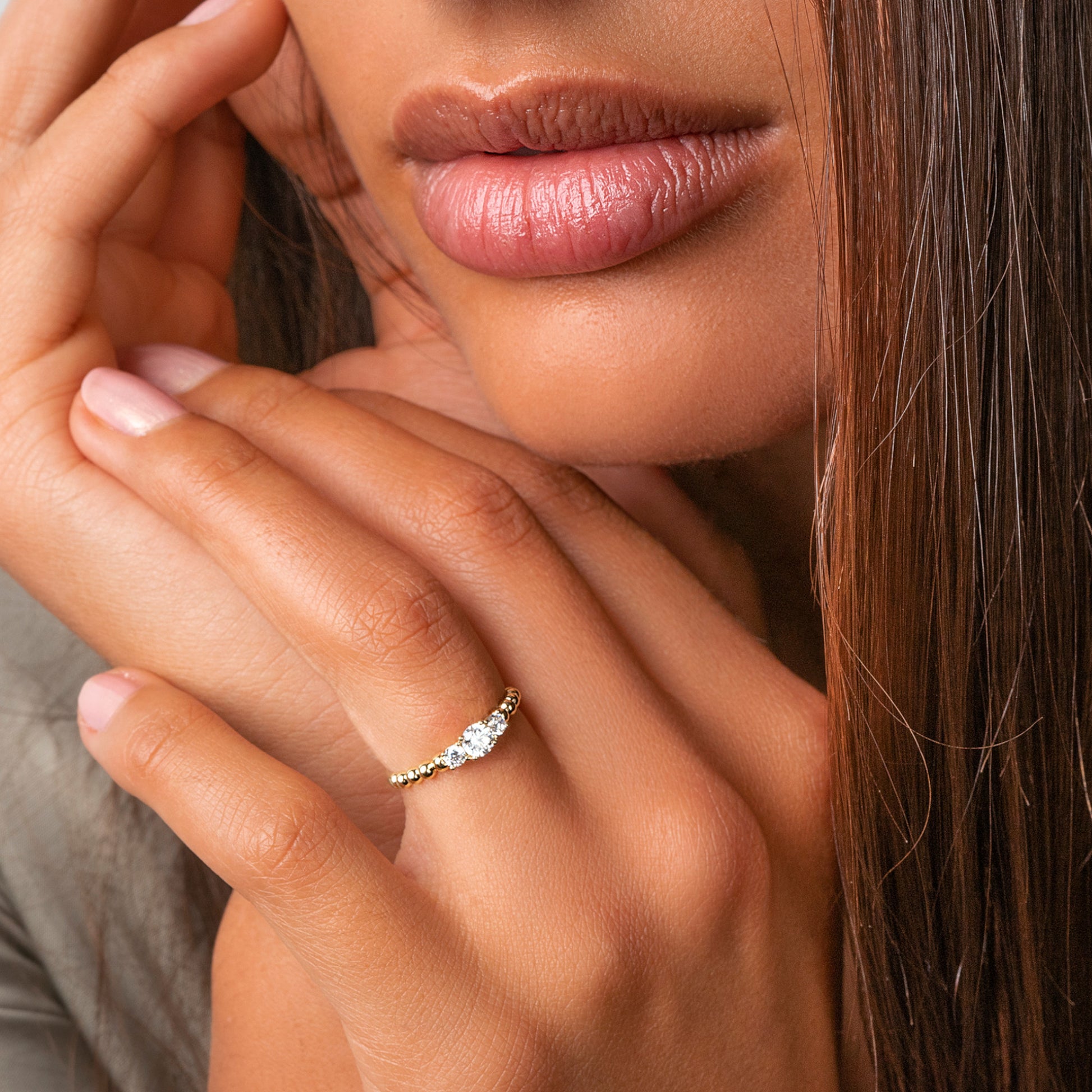 One Element  Zirkonia Ring aus 333 Gelbgold